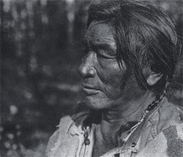 playingindian02